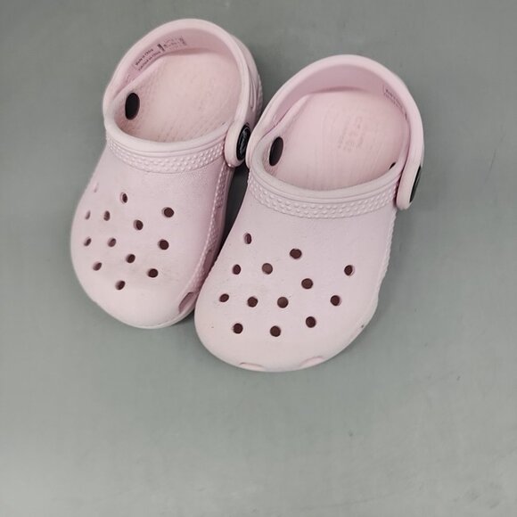 Toddler Crocs Size 6 Light Pink Clogs Sandals Shoes - Picture 2 of 5